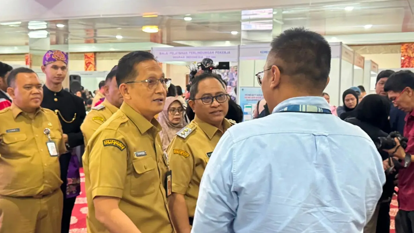 Pelayanan dan kegiatan ketenagakerjaan Disnaker Kabupaten Bandung